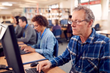 DigiSterker: omgaan met de digitale overheid